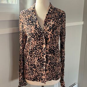 Wilfred Aritzia Emmeline Blouse Leopard Print Button Down Shirt Women's Size xs